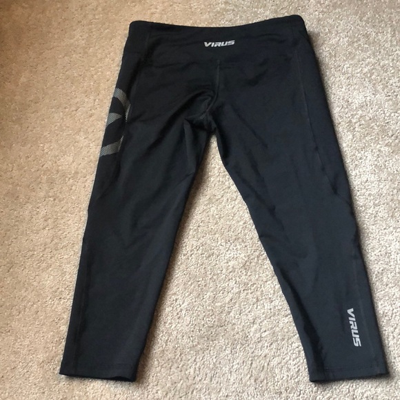 Virus cropped leggings - Picture 2 of 4